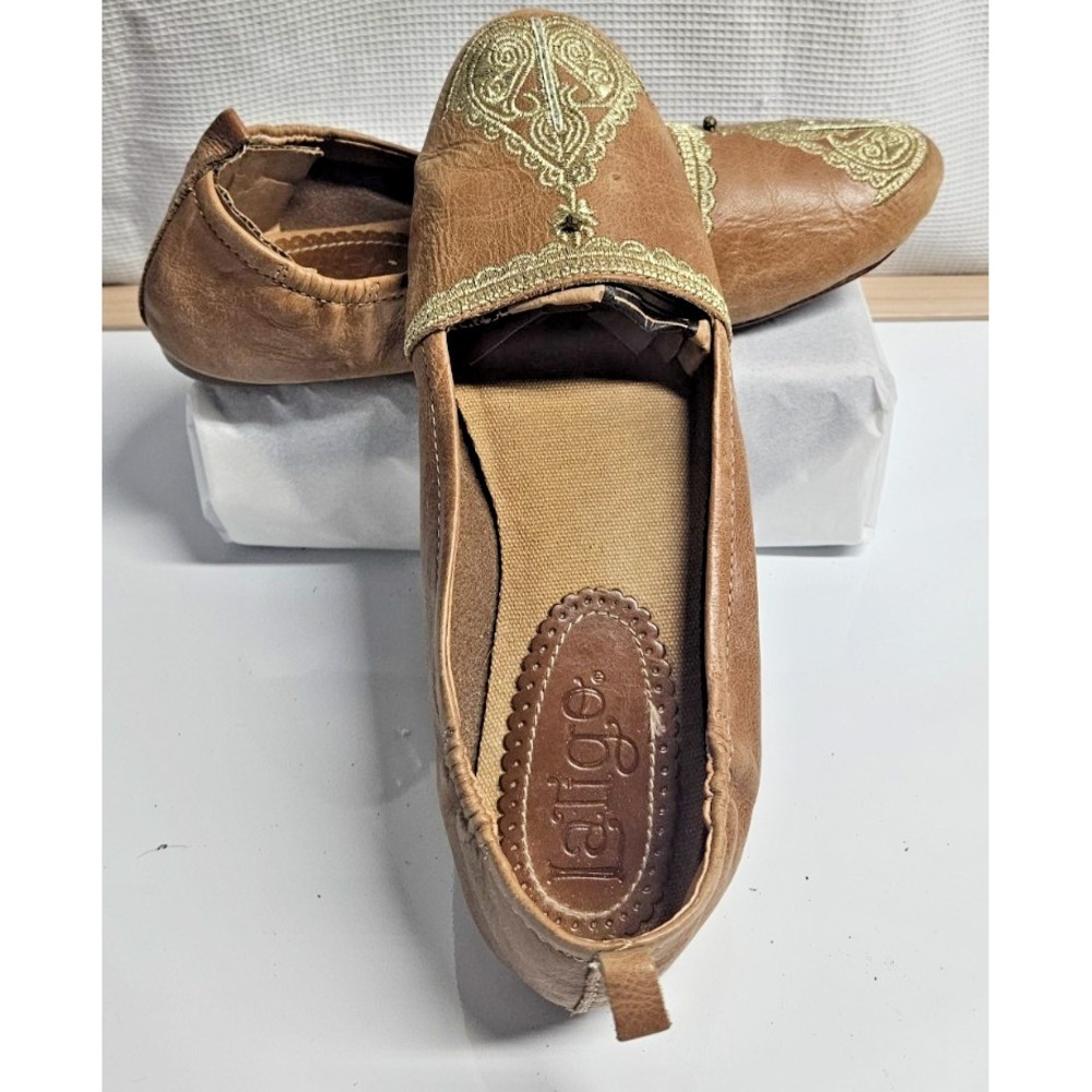 Latigo gold embroidered BONSAI tan slip on flat 9.5M woman